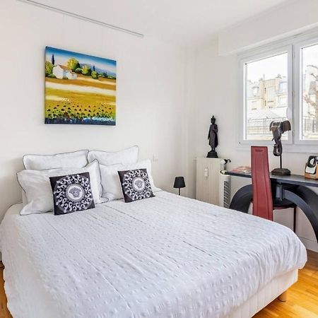 Private Bedrooms Near Eiffel Tower Παρίσι Εξωτερικό φωτογραφία